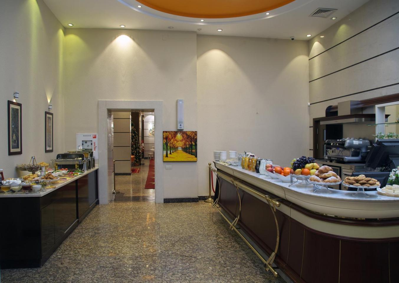 Grand Voyage Hotel Almaty Extérieur photo