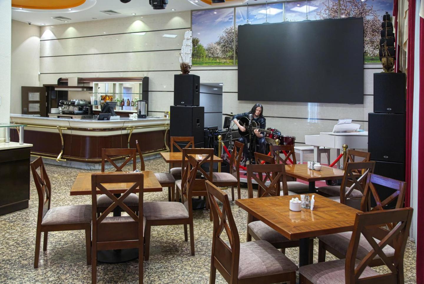 Grand Voyage Hotel Almaty Extérieur photo
