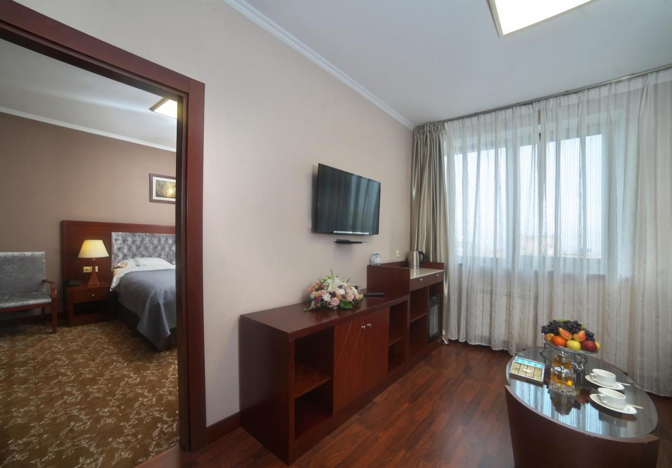 Grand Voyage Hotel Almaty Extérieur photo